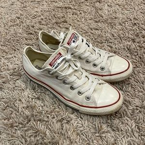 Converse Low Top